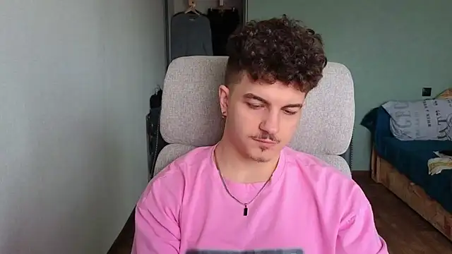 Remy Miles online show from February 2026 07:27:01 AM