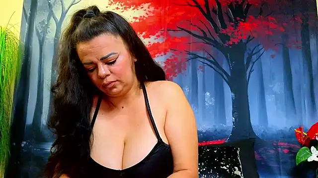 ElizabethEven online show from October 2025 08:58:01 PM