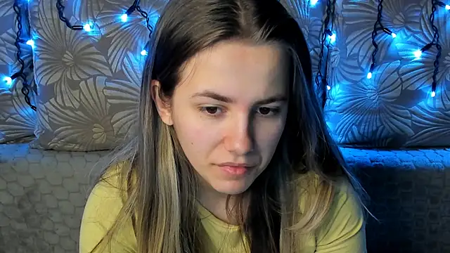 MaggieCake online show from February 2026 01:46:02 AM