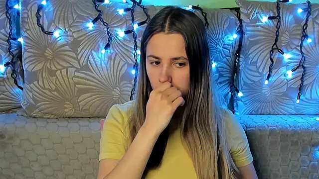 MaggieCake online show from February 2026 06:22:02 AM