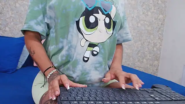 Snapshot of samanta_360 chatting on February 2025 11:52:01 AM samanta 360 online show from February 2025 11:52:01 AM