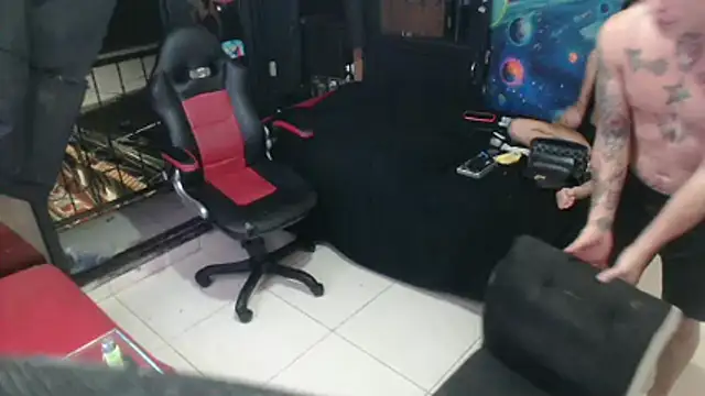 dounolimist777 online show from December 2025 03:35:02 AM