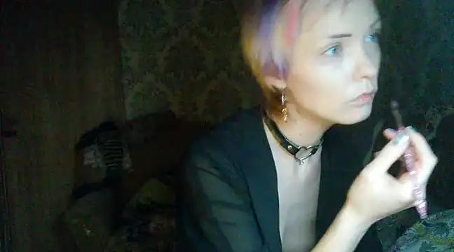 Snapshot of WildMissNiks chatting on December 2024 08:49:01 AM WildMissNiks online show from December 2024 08:49:01 AM