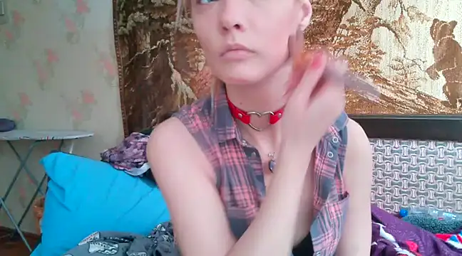 Snapshot of WildMissNiks chatting on February 2025 07:55:02 AM WildMissNiks online show from February 2025 07:55:02 AM