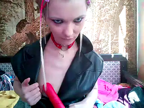 Snapshot of WildMissNiks chatting on February 2025 10:26:01 AM WildMissNiks online show from February 2025 10:26:01 AM