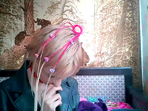 Snapshot of WildMissNiks chatting on February 2025 11:19:02 AM WildMissNiks online show from February 2025 11:19:02 AM