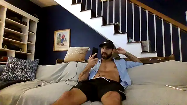 Itzmeebaby online show from October 2025 06:40:02 PM