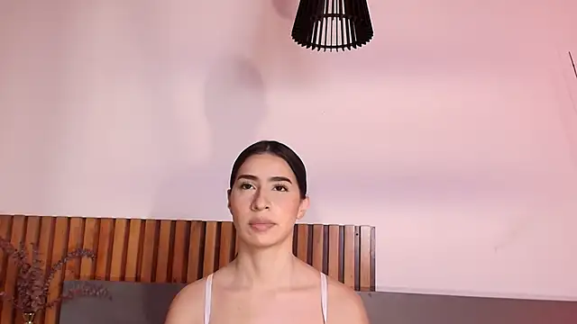 Christy Sea online show from October 2025 06:20:01 PM