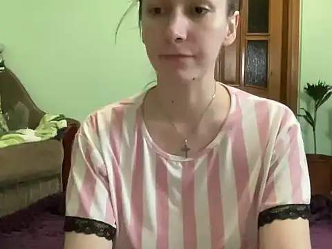 Snapshot of AngelTough20 chatting on September 2025 10:22:02 PM AngelTough20 online show from September 2025 10:22:02 PM