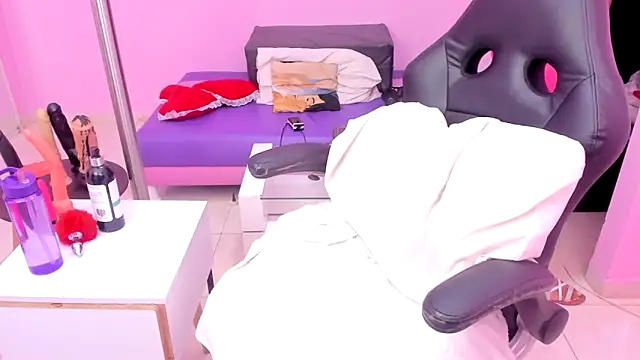 Snapshot of MATURE_WHOR33 chatting on March 2025 11:49:02 AM MATURE WHOR33 online show from March 2025 11:49:02 AM