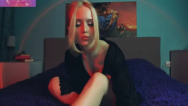 Linda Roxy online show from March 2025 06:32:01 PM