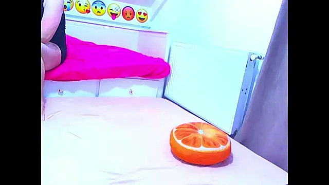 evehotty online show from March 2026 08:04:02 PM