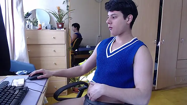tomas boy20 online show from May 2026 12:32:02 PM