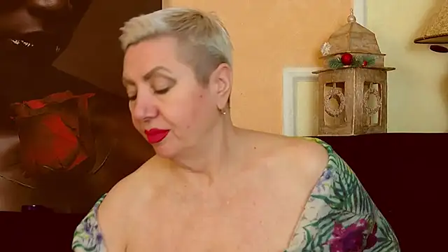 LadyPosh online show from December 2025 11:11:02 PM