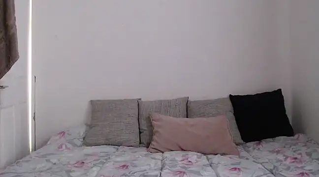 Snapshot of Indianbloom- chatting on January 2025 09:02:01 AM Indianbloom- online show from January 2025 09:02:01 AM