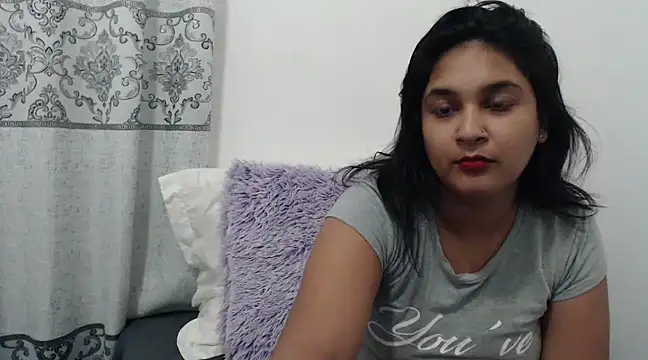 Snapshot of Indianbloom- chatting on January 2025 08:06:02 PM Indianbloom- online show from January 2025 08:06:02 PM