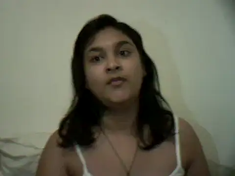 Snapshot of Indianbloom- chatting on February 2025 10:31:02 PM Indianbloom- online show from February 2025 10:31:02 PM