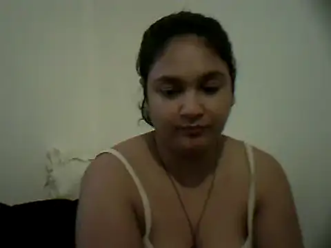 Snapshot of Indianbloom- chatting on February 2025 07:12:02 AM Indianbloom- online show from February 2025 07:12:02 AM