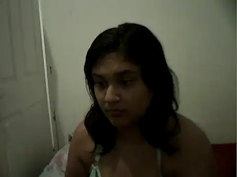 Snapshot of Indianbloom- chatting on February 2025 02:02:01 PM Indianbloom- online show from February 2025 02:02:01 PM