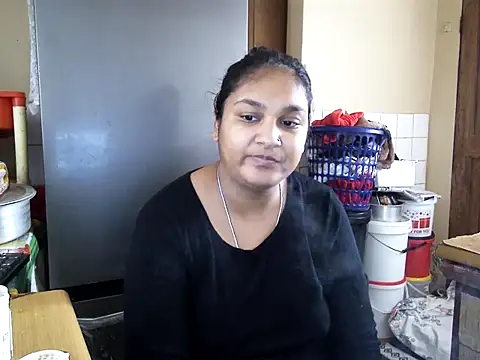 Snapshot of Indianbloom- chatting on September 2025 09:20:01 AM Indianbloom- online show from September 2025 09:20:01 AM