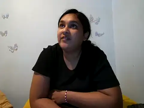 Snapshot of Indianbloom- chatting on October 2025 10:29:02 PM Indianbloom- online show from October 2025 10:29:02 PM