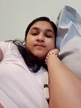 Snapshot of Indianbloom- chatting on November 2025 09:43:01 AM Indianbloom- online show from November 2025 09:43:01 AM