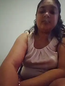 Snapshot of Indianbloom- chatting on November 2025 12:15:02 PM Indianbloom- online show from November 2025 12:15:02 PM