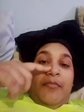 Snapshot of Indianbloom- chatting on November 2025 10:31:01 AM Indianbloom- online show from November 2025 10:31:01 AM