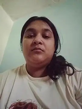 Snapshot of Indianbloom- chatting on November 2025 08:06:01 AM Indianbloom- online show from November 2025 08:06:01 AM