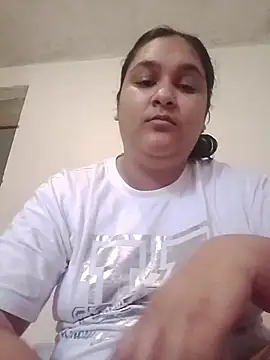 Snapshot of Indianbloom- chatting on November 2025 08:07:01 AM Indianbloom- online show from November 2025 08:07:01 AM