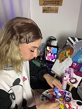 Snapshot of Littlebunny21 chatting on December 2024 01:40:01 AM Littlebunny21 online show from December 2024 01:40:01 AM