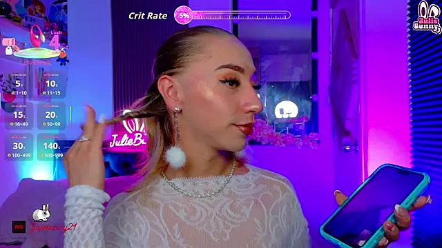 Snapshot of Littlebunny21 chatting on June 2026 03:20:02 AM Littlebunny21 online show from June 2026 03:20:02 AM