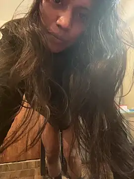 DarlingJenny22 online show from January 2026 06:33:02 PM