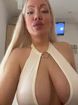 SofiaJoy online show from March 2025 01:12:02 PM