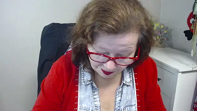 Snapshot of Adelewildx chatting on February 2025 07:40:02 AM Adelewildx online show from February 2025 07:40:02 AM