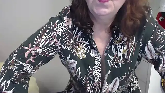 Snapshot of Adelewildx chatting on March 2025 08:09:02 AM Adelewildx online show from March 2025 08:09:02 AM