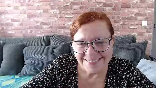 Snapshot of Adelewildx chatting on October 2025 10:45:01 AM Adelewildx online show from October 2025 10:45:01 AM