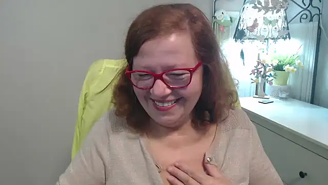 Snapshot of Adelewildx chatting on October 2025 03:15:01 AM Adelewildx online show from October 2025 03:15:01 AM