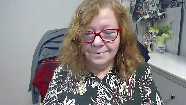 Snapshot of Adelewildx chatting on November 2025 04:11:02 AM Adelewildx online show from November 2025 04:11:02 AM