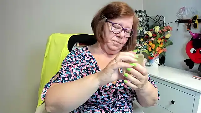 Snapshot of Adelewildx chatting on May 2026 03:36:01 AM Adelewildx online show from May 2026 03:36:01 AM