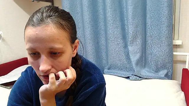 Snapshot of alisacucumber chatting on October 2025 04:57:01 PM alisacucumber online show from October 2025 04:57:01 PM