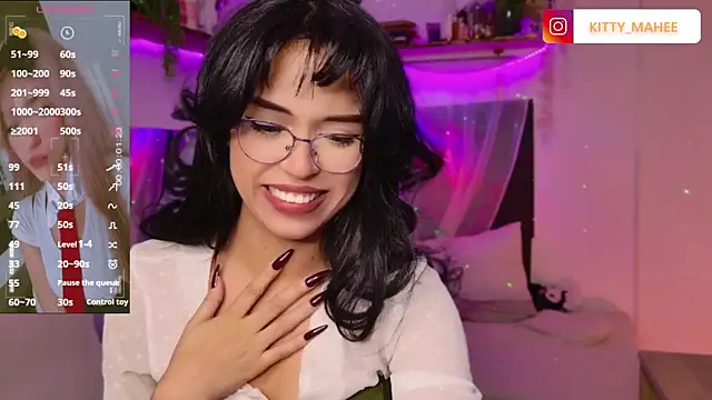 Snapshot of YourKatt chatting on October 2025 04:52:01 AM YourKatt online show from October 2025 04:52:01 AM