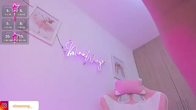 NinaWong online show from November 2025 09:59:01 PM