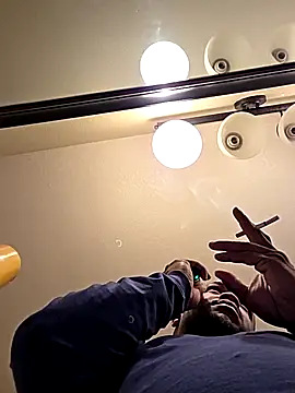 Oakcliffjacker online show from October 2025 11:28:02 PM