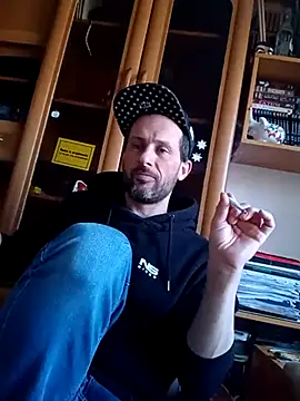 Snapshot of FireFox_Feel chatting on March 2025 07:58:02 AM FireFox Feel online show from March 2025 07:58:02 AM