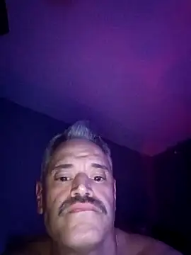 Snapshot of Boogerbutt5 chatting on December 2025 12:30:01 AM Boogerbutt5 online show from December 2025 12:30:01 AM