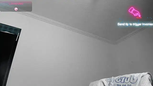 mayhott2 online show from March 2025 05:17:02 PM