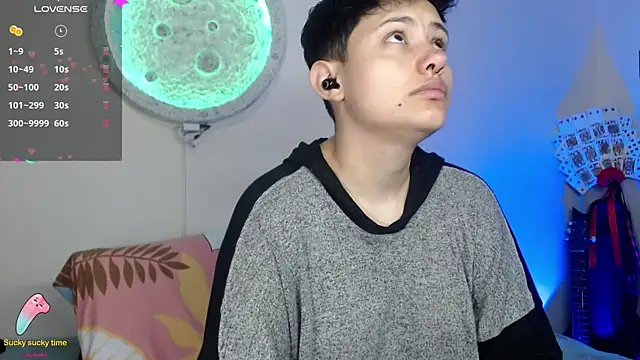 girl intense444 online show from February 2025 01:21:02 PM