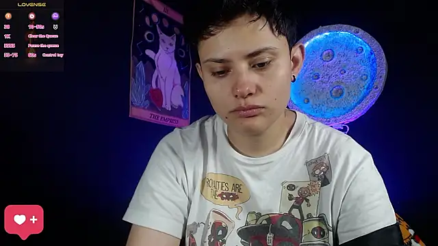 girl intense444 online show from February 2026 01:27:01 PM