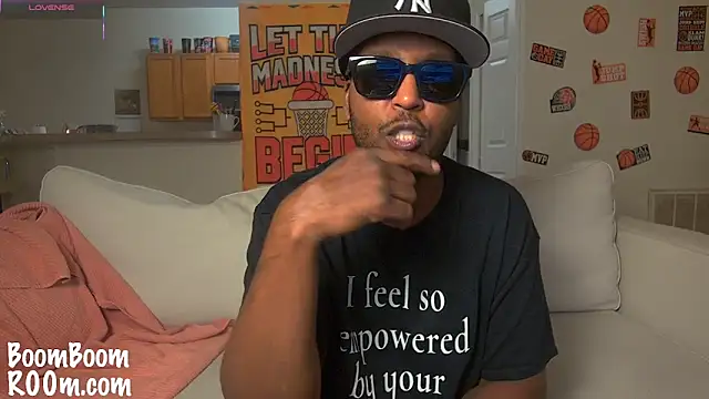 boomboomr00m online show from March 2025 12:40:02 AM